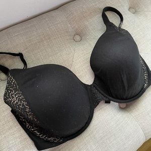 Body by Victoria lined lace bra